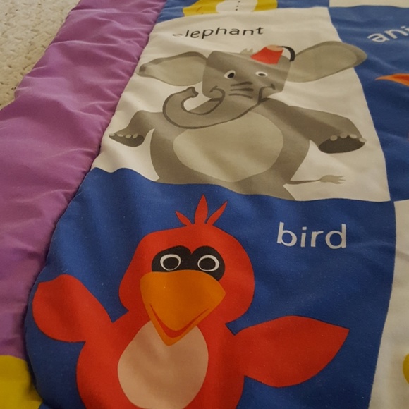 Floor Mat with Animal Friends Prints for Child. - Picture 5 of 6